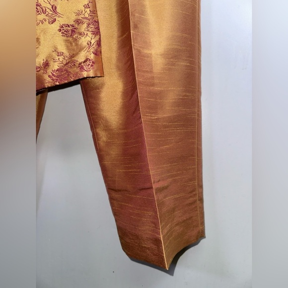 VINTAGE Gold Floral Brocade Jacket and Pants Set - Picture 10 of 10
